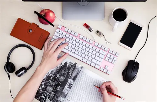 商务演讲介绍公司范文